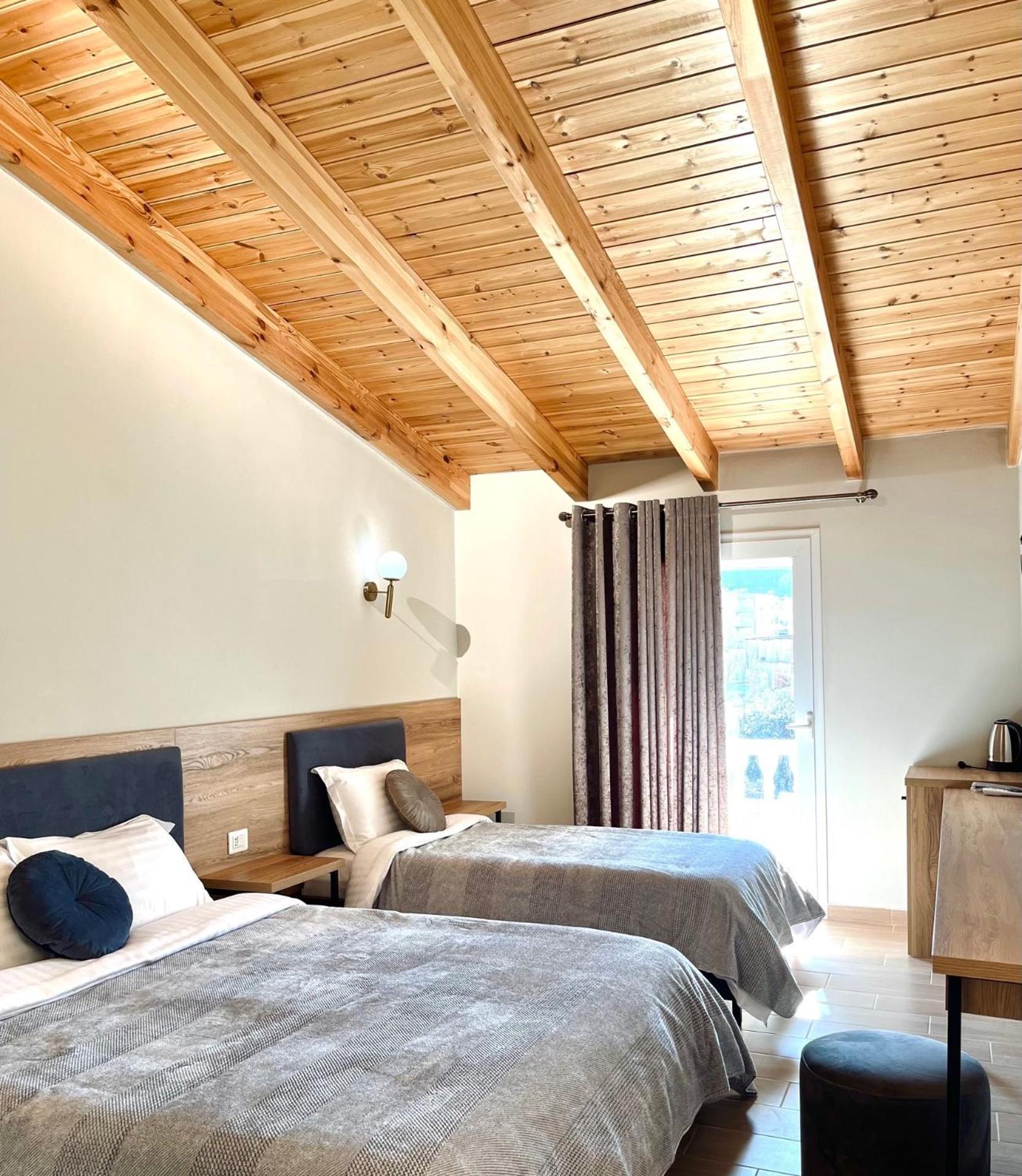 Mili Hotel Berat Extérieur photo